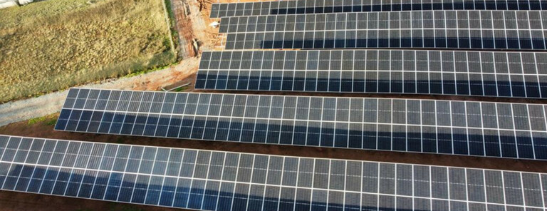 Référence installation grandes toitures Salaison Cros